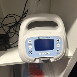 Ameda Pearl Breast Pump