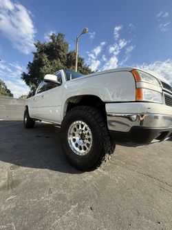 Silverado Classic Parts)