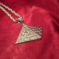10k Gold Rope Chain & Egyptian Horus Eye Pendant 
