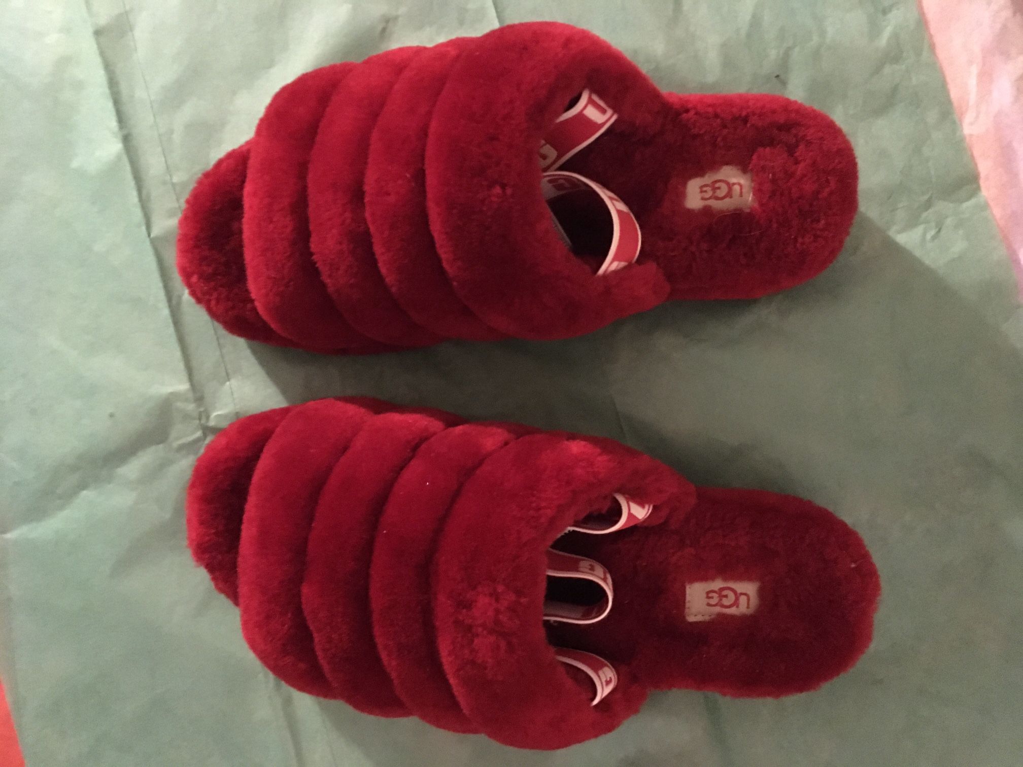 Uggs - Sz 11 - Holiday Red 