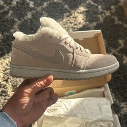Jordan 1 Low 7W