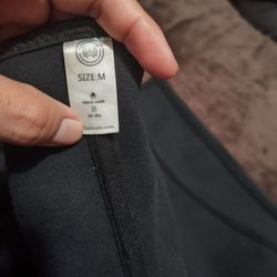  waist trainer And 2 Nike Tops