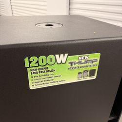 Mackie Thump18S 18" 1200W Powered Subwoofer w/ Cover