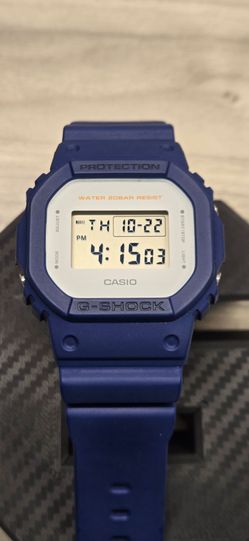 Casio G-Shock DW-5600M-2 Navy Blue Square ā LIKE-NEW-CLOSE TO UNUSED