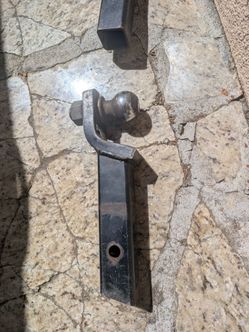 Hitch receiver