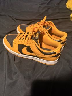Nike Dunk - Size 10