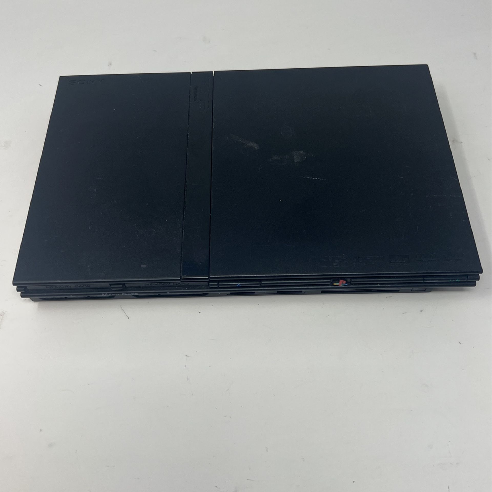 PS2 Slim SPCH-70001. Party’s Only! 17