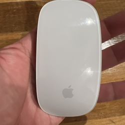 Apple Magic Mouse (100% Authentic) Excellent Condition WIRELESS Best Price! 