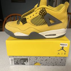 Jordan 4 lightning 