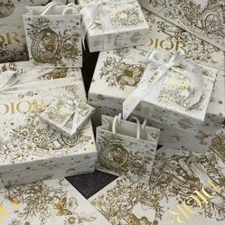 Dior Box Holiday Packaging
