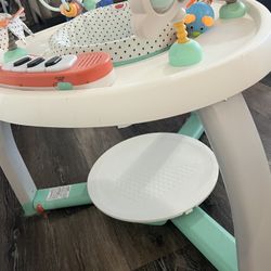 Tiny Love 5 In 1 Activity Center 