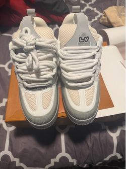LV Skates Size 10 Mens