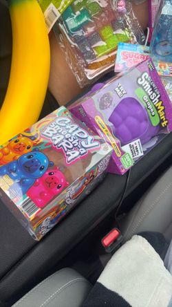 for sale ! brand new fresh not unboxed original squishys.