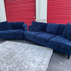 Couches! Sofa and Loveseat !! Delivery Available 🚚!! 3 seater dimensions: 83” Length x 30” Height x 40” Depth-  2 Seater dimensions: 59” Length x 30”