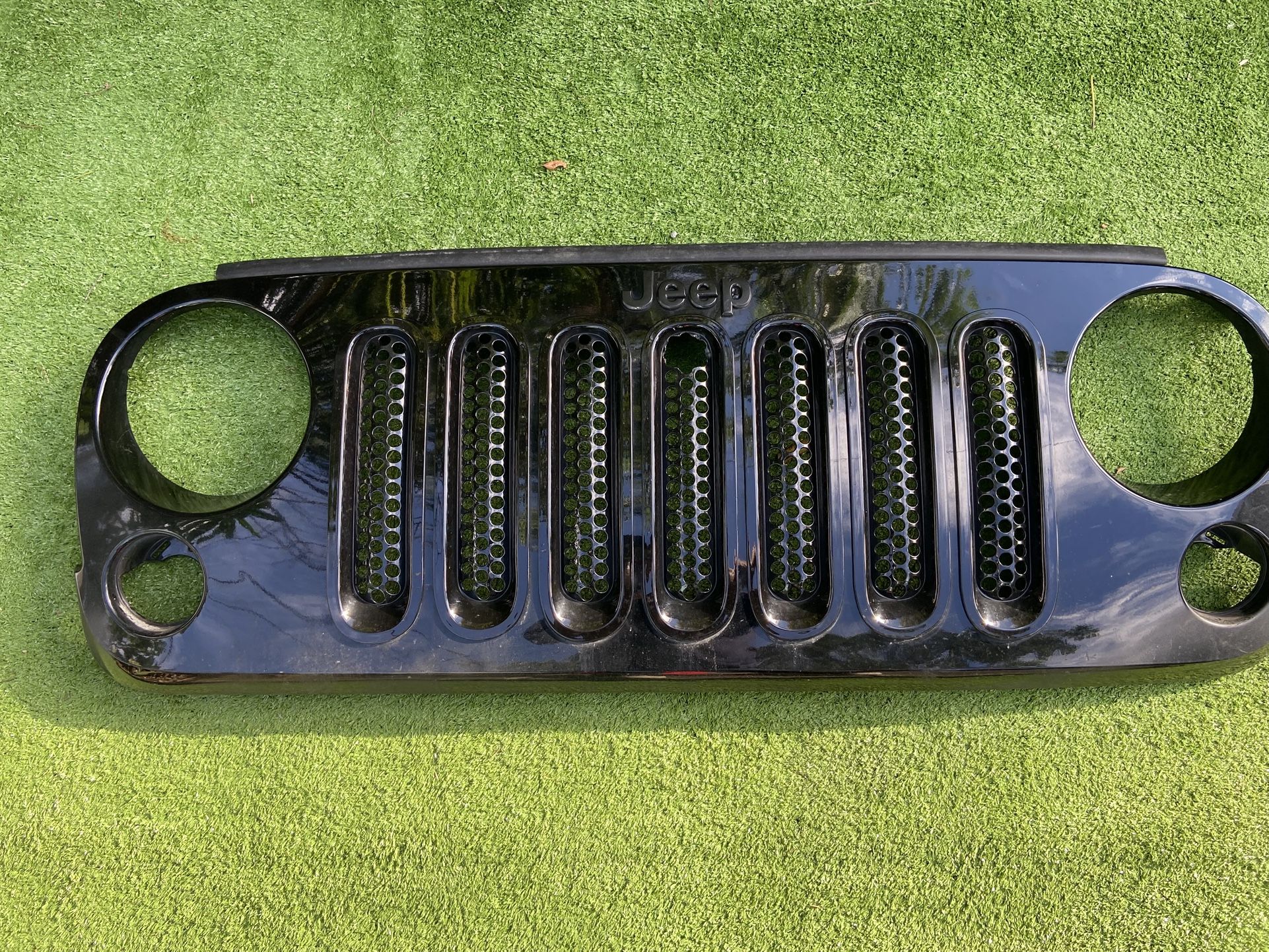 2015 Jeep WranglerJK  OEM Plastic 7-Slot Grille