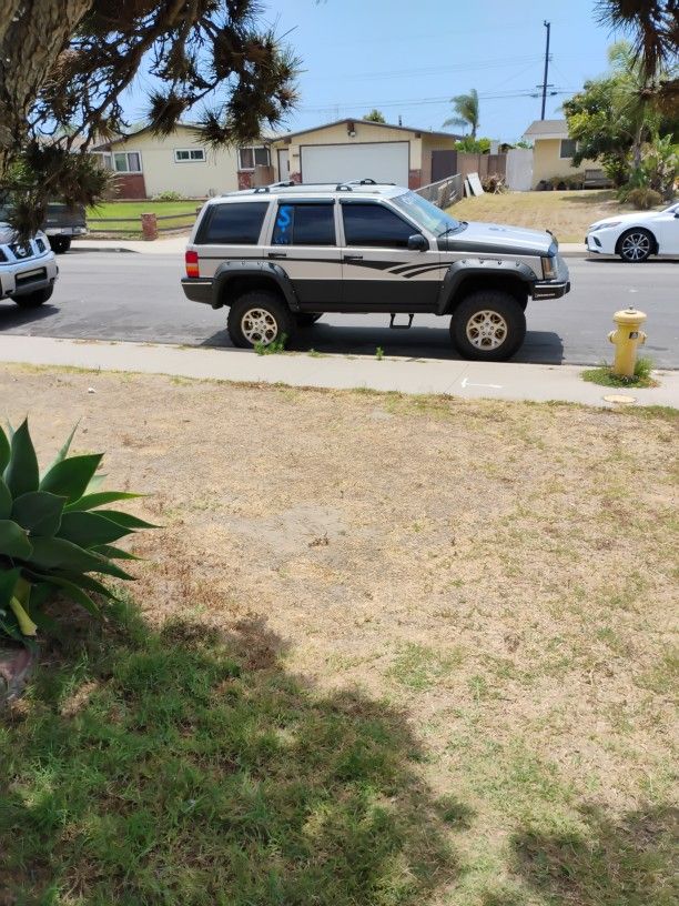 1995 Jeep Cherokee 4WD