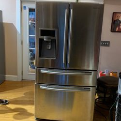 Refrigerator 28 cubic