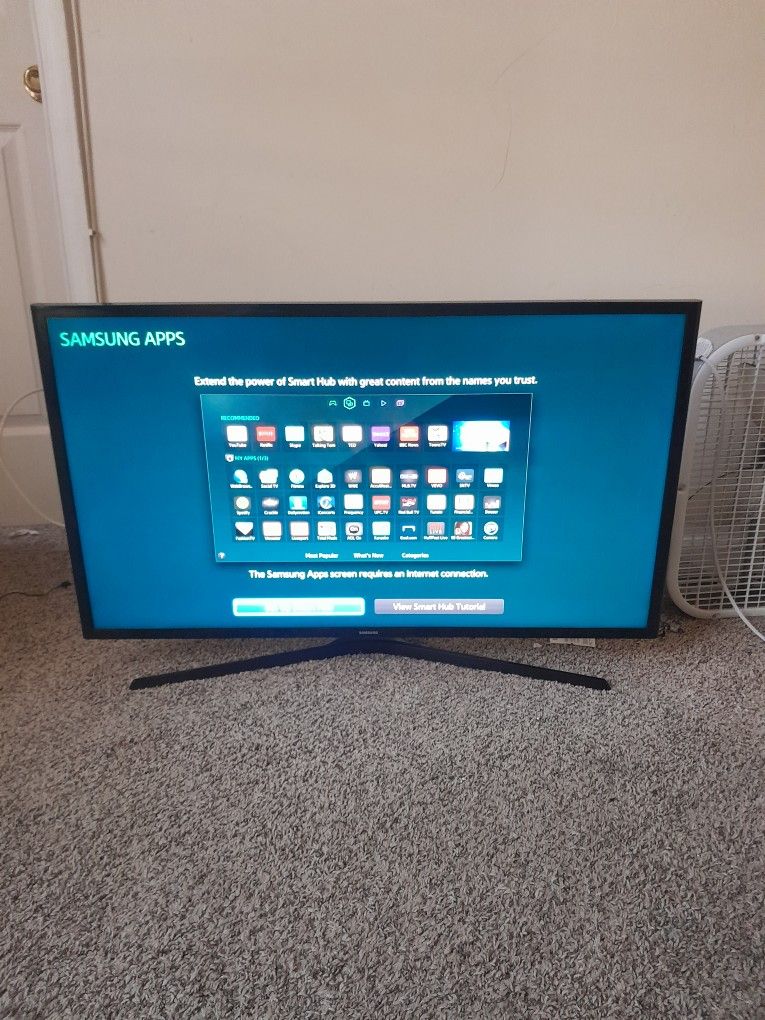 40" Samsung Smart Tv Model 40 UnJ5200af