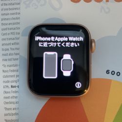 APPLE WATCH S5 Rose Gold (Great Condition)