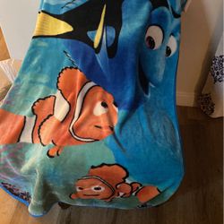 Disney Finding Nemo Blanket