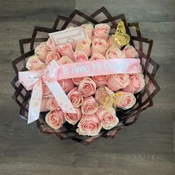 Ramos De Rosas / Arreglos Florales 