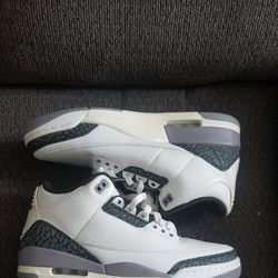 Nike air Jordans Size 9.5 Men's New 