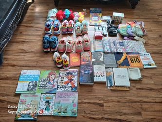 MEDIUM LOT OF BRAND NEW ITEMS FOR GIRLS & WOMEN
