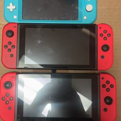 3 Nintendo Switch Version 2 - 1 Switch Lite - 1 DS 