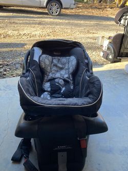 Britax Infant Car Seat And Base