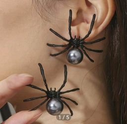 Halloween Spider Earrings