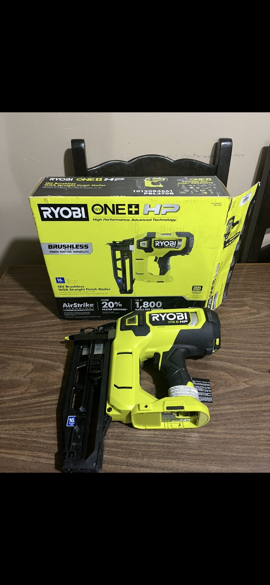 Ryobi 18v ONE+ HP Brushless 16 Gauge Straight Finish Nailer