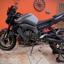 2014 Yamaha f z8 motorcycle 