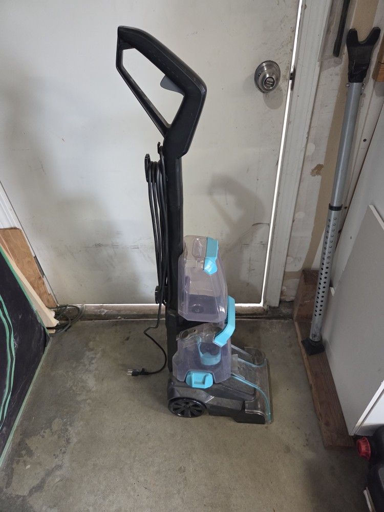 Bissell Carpet Cleaner