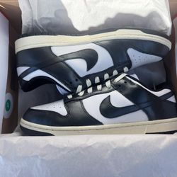 Vintage Panda Dunks 