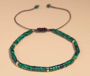 Green Natural Stone Beaded Bracelet – Handmade Adjustable Bohemian Style Unisex Bracelet