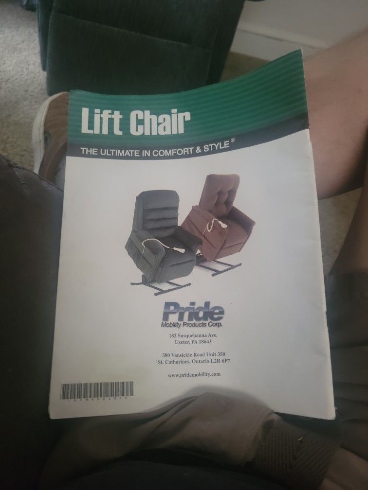 Lazyboy Lift Chair