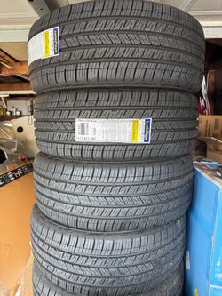 New set of 4 GOODYEAR ASSURANCE COMFORTDRIVE 245/50R20