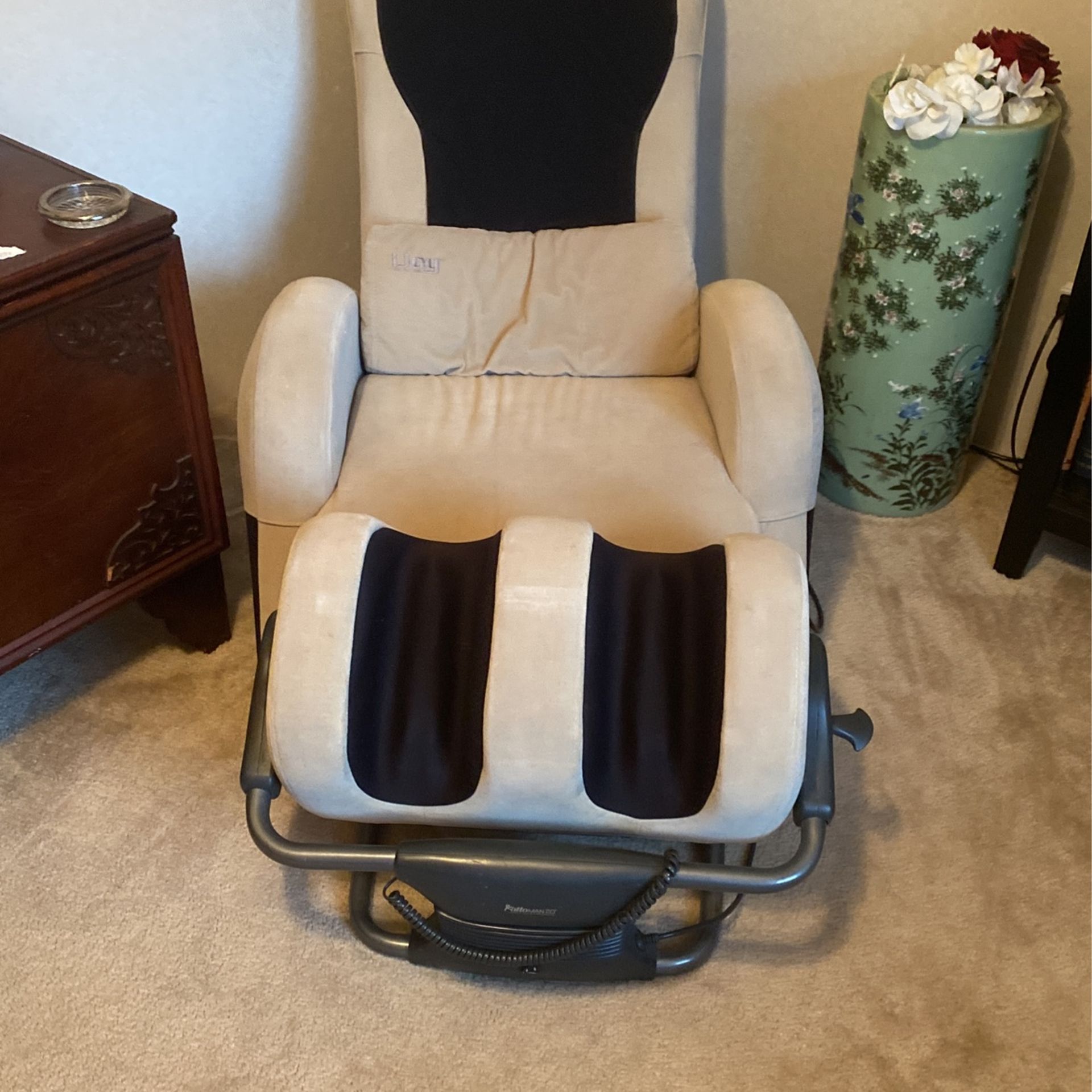 I Joy Massage Chair