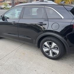 Kia Niro Hybrid 2021