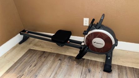 Máquina de remo - máquina para hacer ejercicio