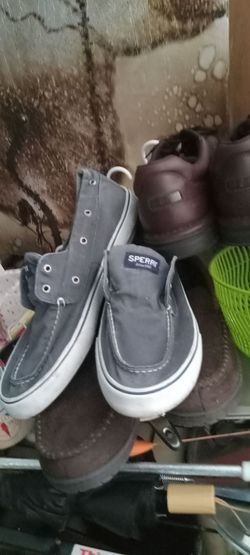 Men shoes size 13