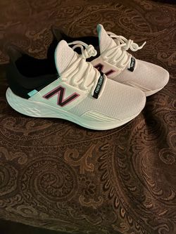 Women’s shoes size 8