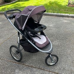 Free - Graco Jogging Stroller