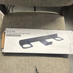 wall stand for quest2