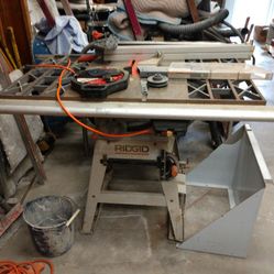 Ridgid TS 2424 Table Saw 