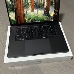 MacBook Pro M3 Pro