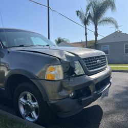 2003 Ford Explorer