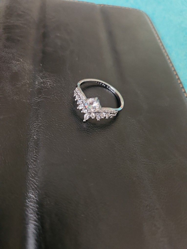 Diamond Cubic Zirconia