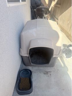 Dog house