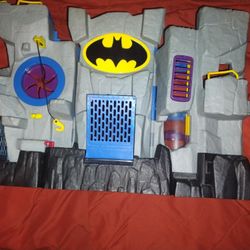 Imaginext Batman Cave..
